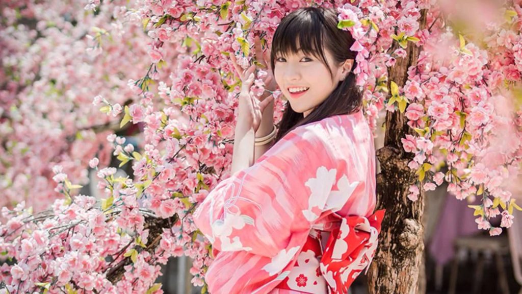 ero kimonon ja yukatan välillä