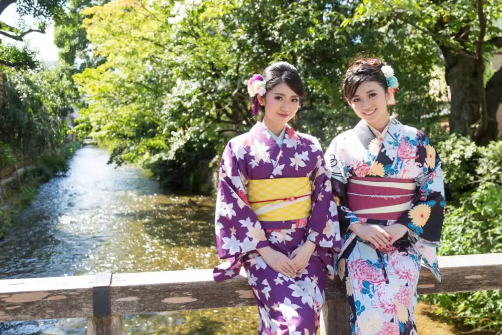 Kimono and Yukata Rental at Kimono Miyabi in Tokyo Asakusa/Ueno (Fireworks Festival Exclusive)