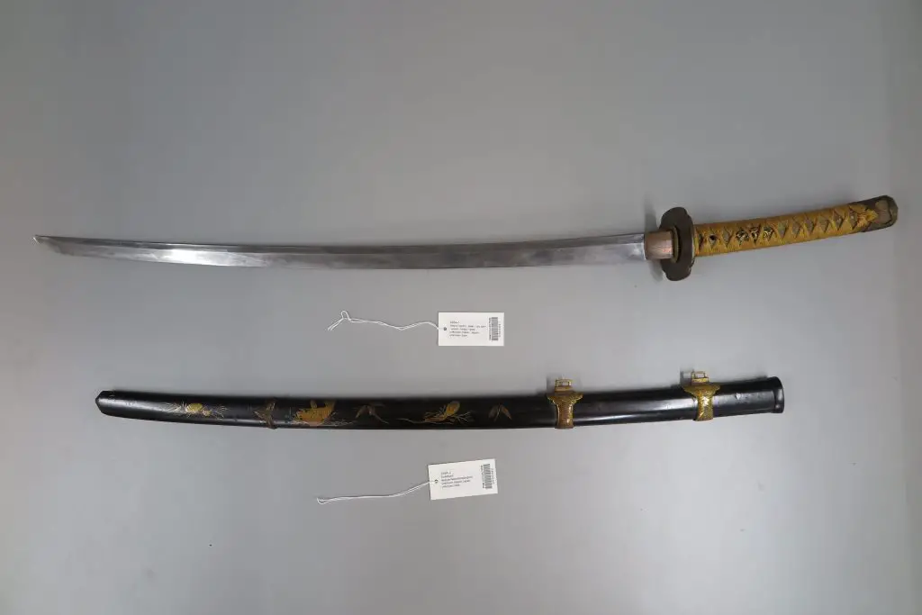 types ò japanese swords