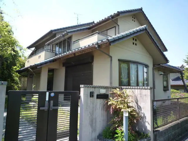 Buying a house in Japan
