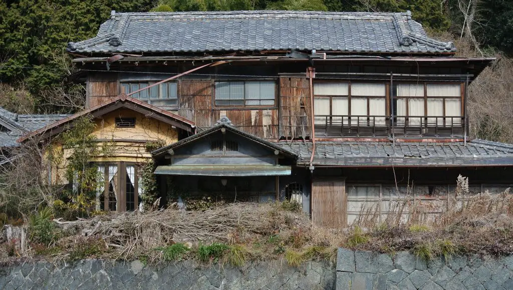 akiya-the-truth-of-free-houses-in-japan-question-japan