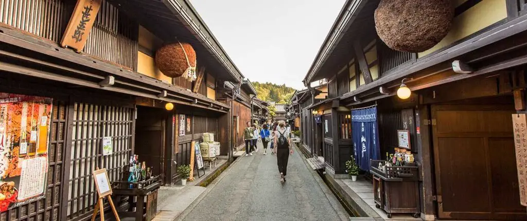 small-towns-in-Japan 